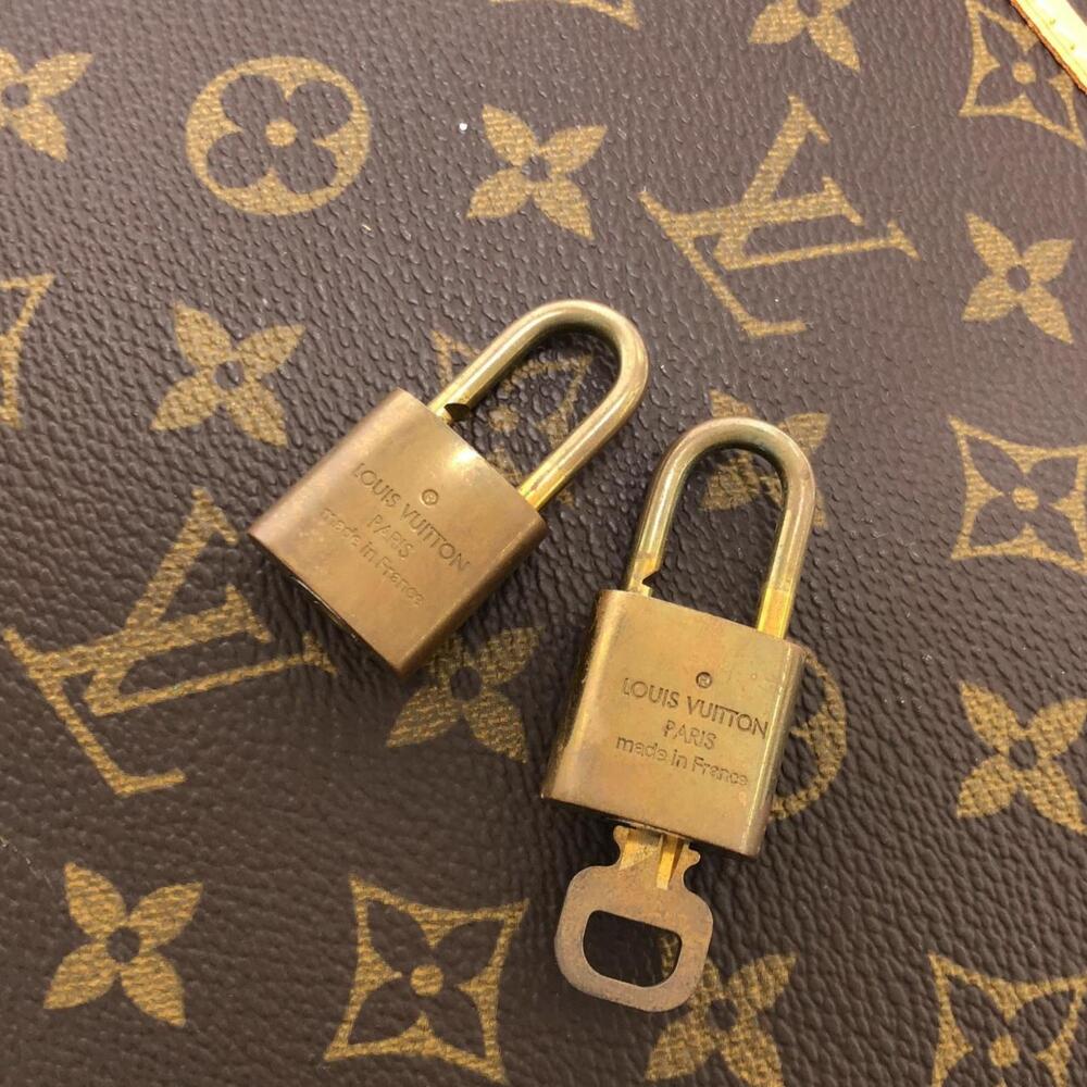 LOUIS VUITTON Authentic Brown Monogram Boston Bag - Picture 8 of 9